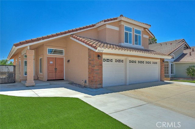3377 Silvertip Road, Chino Hills CA: https://media.crmls.org/medias/6f45deb1-4826-43aa-948b-becc4aa852ad.jpg