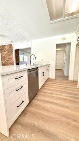 Detail Gallery Image 13 of 34 For 134 W Broadbent, Riverside,  CA 92507 - 4 Beds | 3 Baths