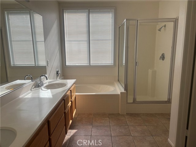 Detail Gallery Image 11 of 16 For 473 N Bloomberry #B,  Orange,  CA 92869 - 3 Beds | 2/1 Baths