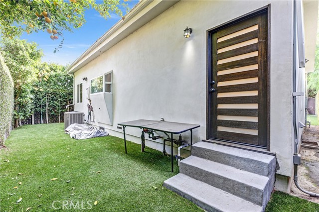 Detail Gallery Image 35 of 40 For 8536 Paso Robles Ave, –,  CA 91325 - 3 Beds | 2 Baths