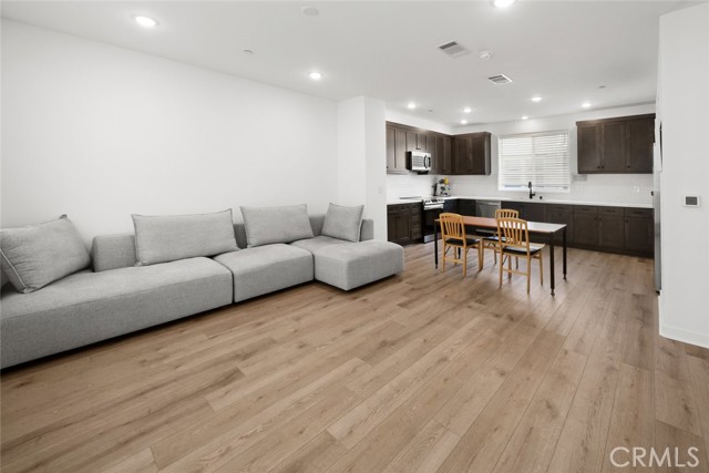 905 Madonna Road, San Luis Obispo CA: https://media.crmls.org/medias/6f47625f-cce2-49c4-95bf-ad37a832e82f.jpg
