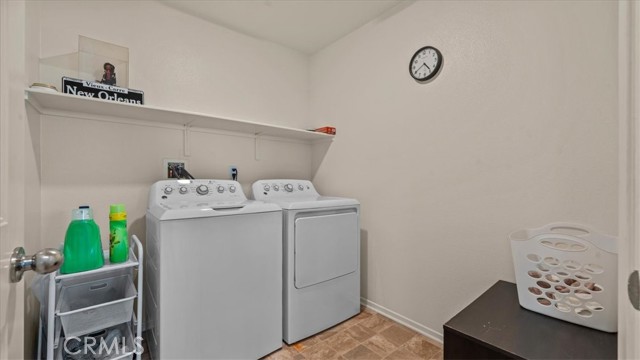 Detail Gallery Image 25 of 40 For 17114 Gray Pine Pl, San Bernardino,  CA 92407 - 3 Beds | 2/1 Baths