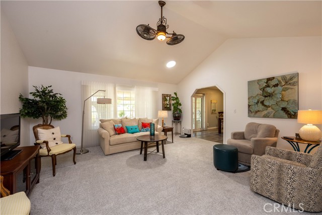 Detail Gallery Image 14 of 43 For 18142 Sweetwood Ct, Hidden Valley Lake,  CA 95467 - 3 Beds | 2 Baths