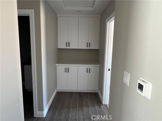 Detail Gallery Image 6 of 12 For 22450 Ocotillo Way, Apple Valley,  CA 92308 - 4 Beds | 2/1 Baths