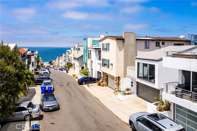 413 21st Street, Manhattan Beach CA: https://media.crmls.org/medias/6f4852a9-017c-44be-b9c7-83d5ecaa9553.jpg
