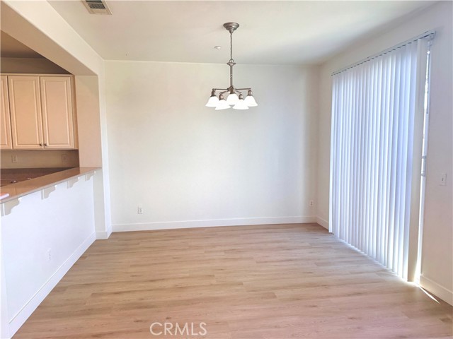 Detail Gallery Image 4 of 26 For 7161 East Ave #2,  Rancho Cucamonga,  CA 91739 - 3 Beds | 2/1 Baths