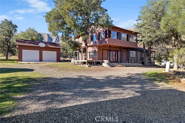 Detail Gallery Image 3 of 43 For 3300 Cook Peak Rd, Lake Isabella,  CA 93240 - 3 Beds | 2 Baths