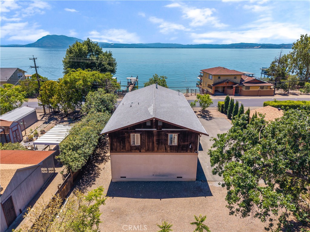 https://media.crmls.org/medias/6f495849-5f22-4144-ad9b-417e31f65f7c.jpg?preset=X-Large