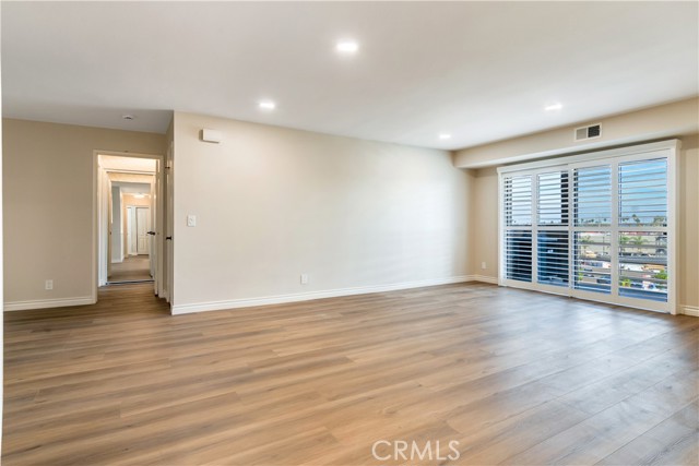 Detail Gallery Image 11 of 40 For 4146 E Mendez St #124,  Long Beach,  CA 90815 - 2 Beds | 2 Baths