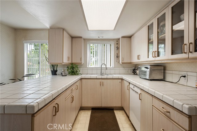 243 S San Dimas Canyon Road, San Dimas CA: https://media.crmls.org/medias/6f4b0a8b-bfef-49af-9f43-de4d9e160b9a.jpg
