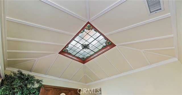 Image 36 of 73 For 4202 University