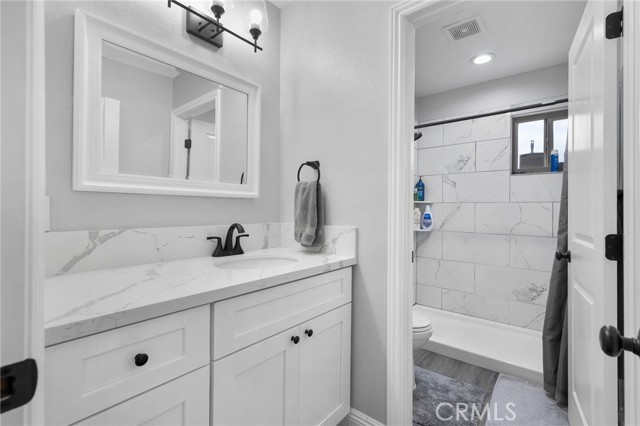 4622 San Jose Street, Montclair CA: https://media.crmls.org/medias/6f4bb8e2-0ba9-4178-be49-782b04f1ee52.jpg