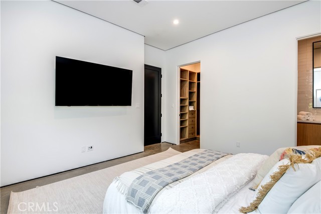 Detail Gallery Image 41 of 47 For 4734 Tobias Ave, Sherman Oaks,  CA 91403 - 4 Beds | 4/1 Baths