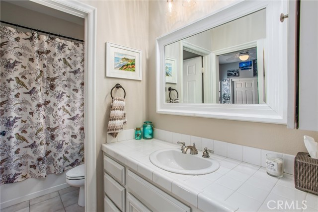 512 Golden West Drive, Redlands CA: https://media.crmls.org/medias/6f4bfb4c-e30b-40ca-b0a4-ecc5b4da533f.jpg
