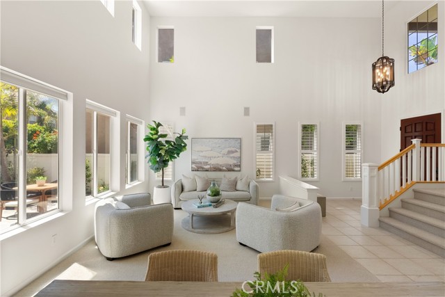 19139 Chandon Lane, Huntington Beach CA: https://media.crmls.org/medias/6f4c726c-835e-404a-a5e0-a1aa37706fd4.jpg