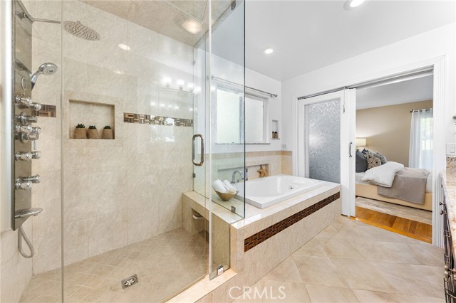 1260 Oakhaven Lane, Arcadia CA: https://media.crmls.org/medias/6f4d79db-1edd-4e99-b77b-fbdc2e7f2757.jpg