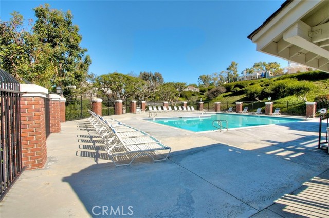 Detail Gallery Image 34 of 45 For 12 Pickney Close #9,  Laguna Niguel,  CA 92677 - 2 Beds | 1/1 Baths