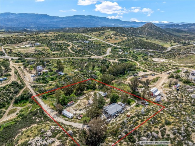 Detail Gallery Image 32 of 35 For 43870 Wilson Valley, Hemet,  CA 92544 - 3 Beds | 2 Baths