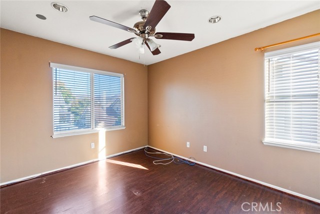 Detail Gallery Image 11 of 21 For 350 Avenue 9, Lake Elsinore,  CA 92530 - 4 Beds | 2/1 Baths