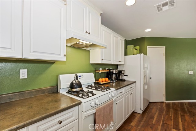 Detail Gallery Image 13 of 27 For 852 Yukon, San Jacinto,  CA 92582 - 3 Beds | 2 Baths