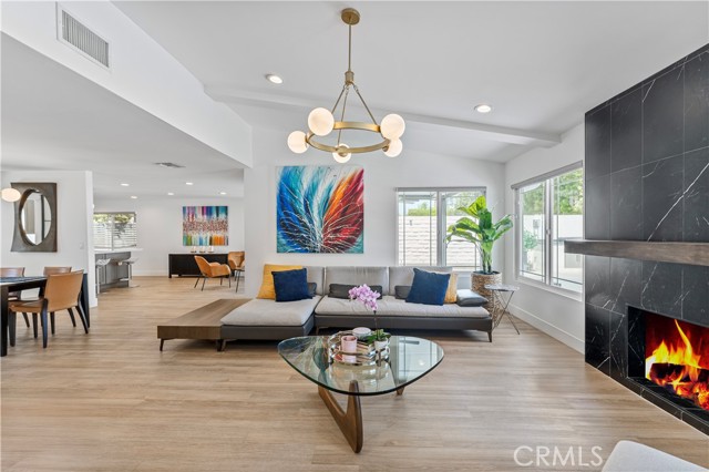 7520 Bobbyboyar Avenue, West Hills CA: https://media.crmls.org/medias/6f4f3844-ebc6-4e1c-b293-531b78216f40.jpg