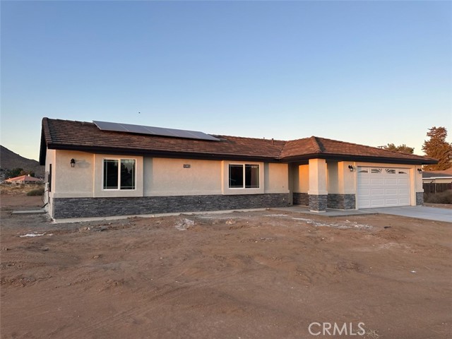 Detail Gallery Image 2 of 2 For 20218 Zuni Road, Apple Valley,  CA 92307 - 3 Beds | 2 Baths