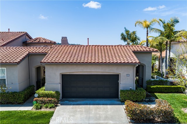 Detail Gallery Image 1 of 51 For 29 Corte Pinturas, San Clemente,  CA 92673 - 2 Beds | 2 Baths