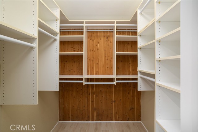 520 Laver Way, Newport Beach CA: https://media.crmls.org/medias/6f50677b-08d1-4e54-b654-e2dbdffe194a.jpg