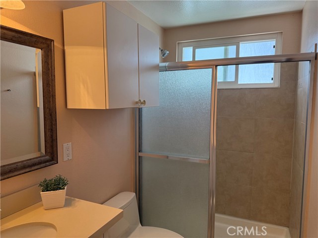 514 .5 Marigold Ave, Corona del Mar CA: https://media.crmls.org/medias/6f51bdf8-97db-4c22-a86d-453dfa026876.jpg