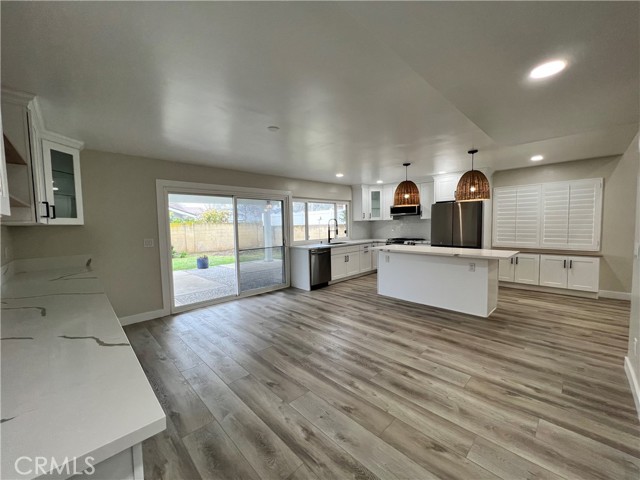 Open concept kitchen to bring everyone together