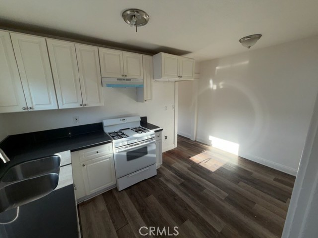2 Bed Home for Sale in San Bernardino, California