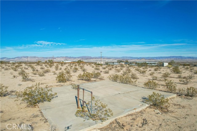 Detail Gallery Image 7 of 32 For 71015 Two Mile Rd, Twentynine Palms,  CA 92277 - – Beds | – Baths