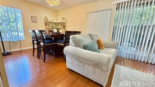 Detail Gallery Image 5 of 37 For 18350 Hatteras, Tarzana,  CA 91356 - 3 Beds | 2 Baths