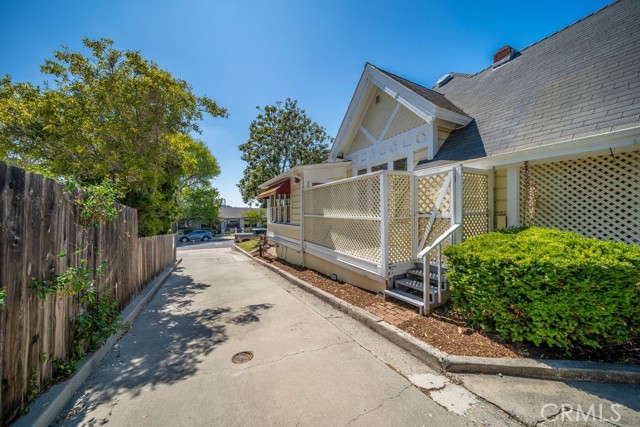 Detail Gallery Image 40 of 44 For 1118 Palm St, San Luis Obispo,  CA 93401 - 4 Beds | 1/1 Baths