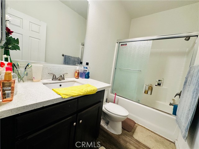 Detail Gallery Image 14 of 25 For 3929 W 5th St #34,  Santa Ana,  CA 92703 - 3 Beds | 2 Baths