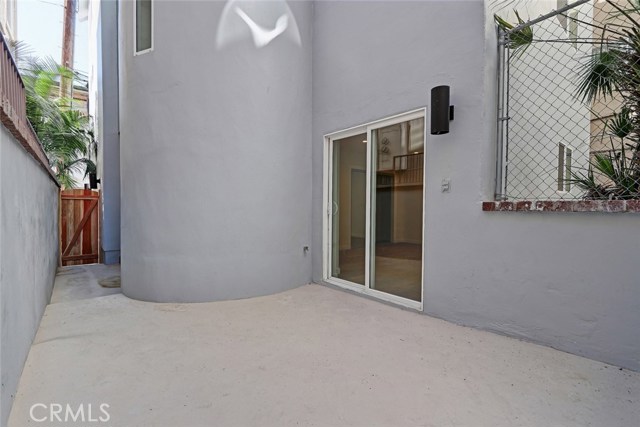 324 Bayview Drive, Hermosa Beach, California 90254, 3 Bedrooms Bedrooms, ,3 BathroomsBathrooms,Residential,Sold,Bayview,SB17236380
