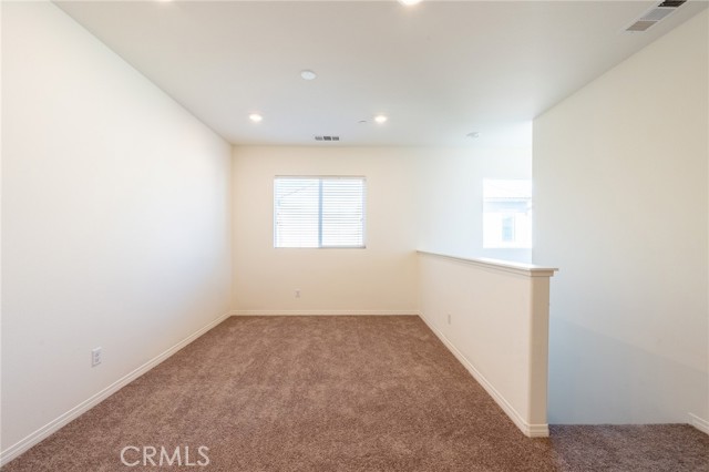 8770 Festival Street, Chino CA: https://media.crmls.org/medias/6f54244e-e520-4aa1-a57e-9007275130ff.jpg