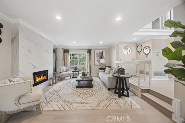 Detail Gallery Image 9 of 58 For 18433 Santa Belinda, Fountain Valley,  CA 92708 - 5 Beds | 3/1 Baths