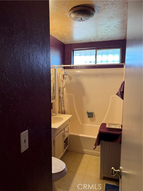 Detail Gallery Image 11 of 24 For 1813 W 151st, Compton,  CA 90220 - 4 Beds | 2 Baths