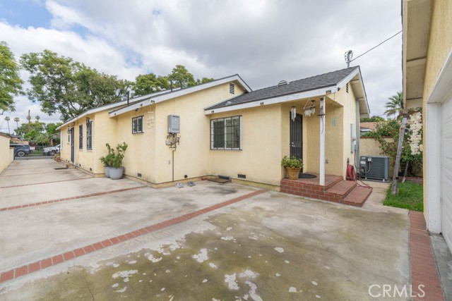 Detail Gallery Image 35 of 41 For 1656 E 63rd, Long Beach,  CA 90805 - 3 Beds | 2 Baths