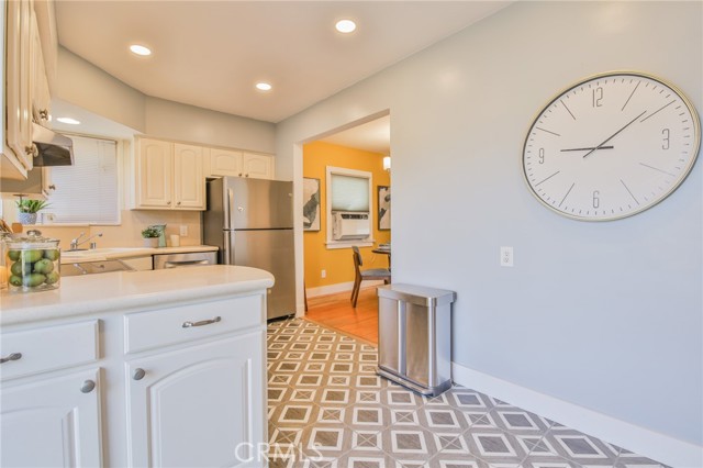 Detail Gallery Image 12 of 41 For 9451 Heiner St, Bellflower,  CA 90706 - 2 Beds | 1 Baths