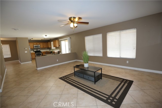 Image 3 for 13917 Clydesdale Run Ln, Victorville, CA 92394