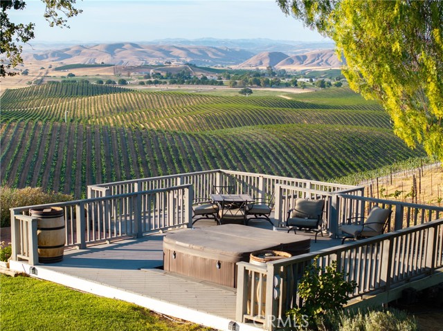 1825 Nygren Road, San Miguel CA: https://media.crmls.org/medias/6f560525-bf4d-4237-b7a3-360b3ae494df.jpg