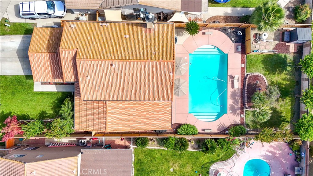 https://media.crmls.org/medias/6f56127e-b3c1-40dd-9d94-355d3a0ac4be.jpg?preset=X-Large