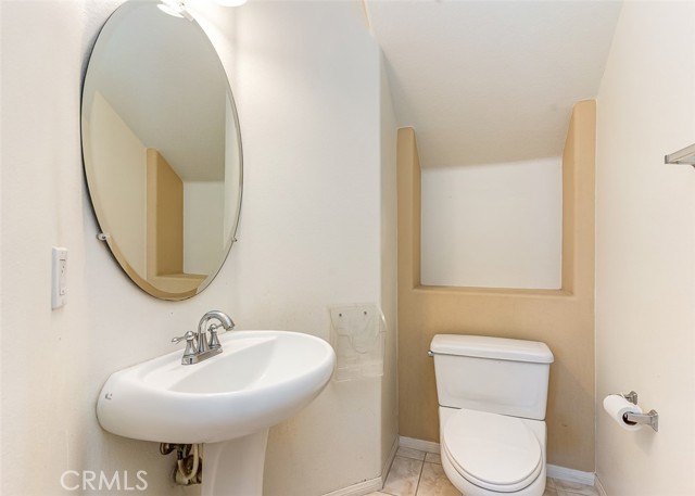 21 Centerstone Circle, Buena Park CA: https://media.crmls.org/medias/6f579db4-fdf8-437a-9a32-022ae0a99f68.jpg