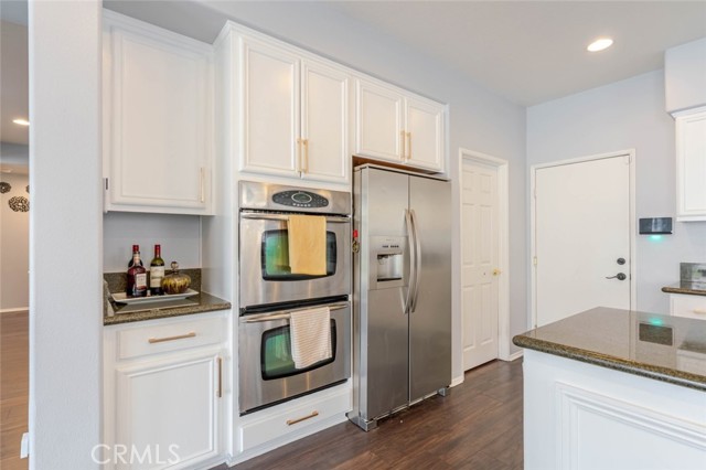 Detail Gallery Image 15 of 40 For 39112 Desert Holly Ln, Palmdale,  CA 93551 - 5 Beds | 4 Baths