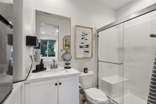 Detail Gallery Image 19 of 25 For 85 Hideaway Loop, Mission Viejo,  CA 92691 - 4 Beds | 3/1 Baths