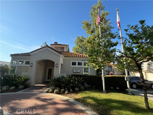 Detail Gallery Image 1 of 1 For 4240 Lost Hills Rd #405,  Agoura Hills,  CA 91301 - 1 Beds | 1 Baths