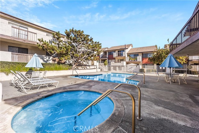 Detail Gallery Image 22 of 28 For 15000 Halldale Ave #101,  Gardena,  CA 90247 - 2 Beds | 2 Baths