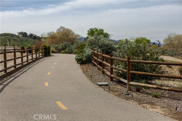 Detail Gallery Image 46 of 47 For 20123 Northcliff Drive, Canyon Country,  CA 91351 - 3 Beds | 2 Baths